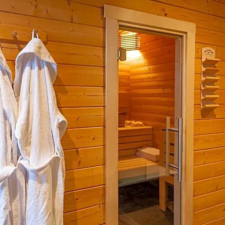 Velo Hotel 4*