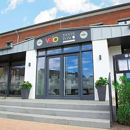 Velo Hotel 4*