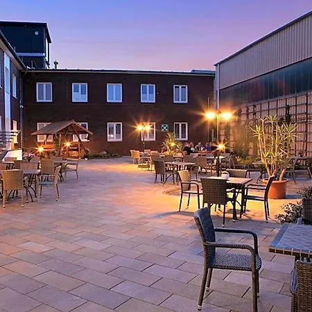 Velo Hotel 4*